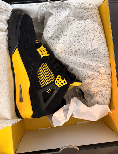 Air Jordan 4 Retro "Lightning"