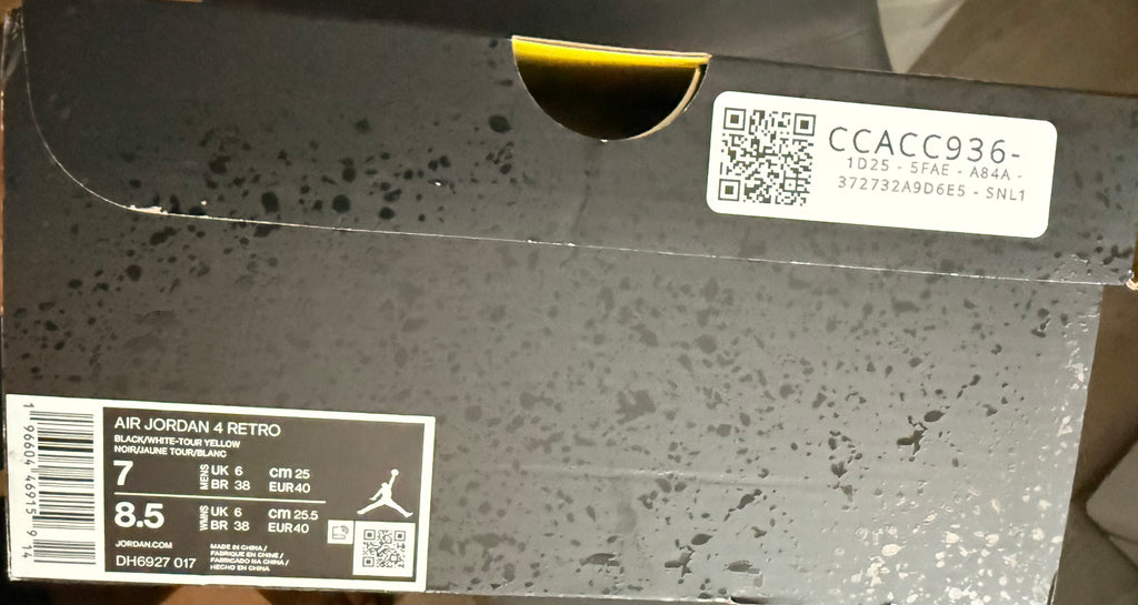 Air Jordan 4 Retro "Lightning"