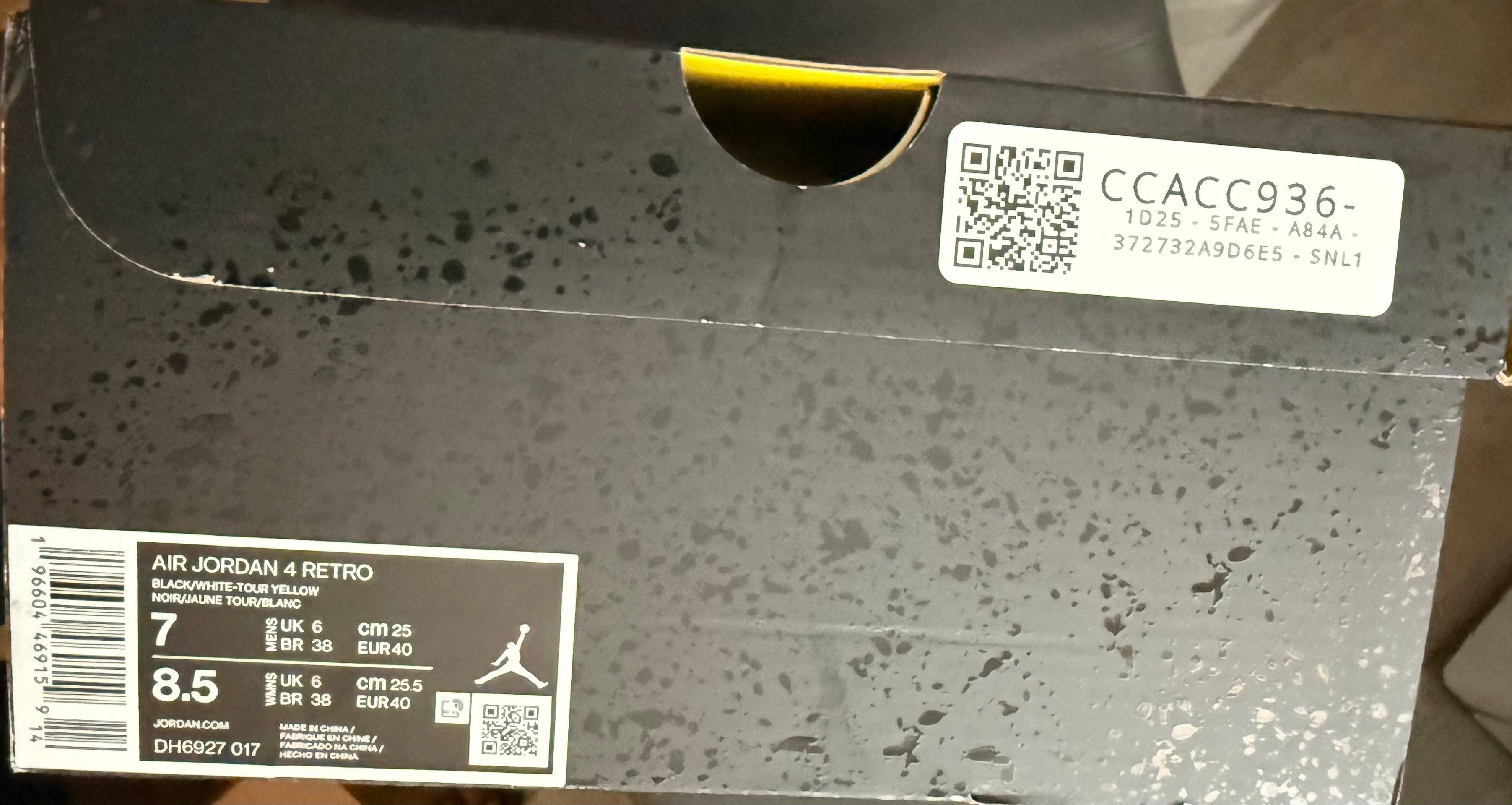 Air Jordan 4 Retro "Lightning"